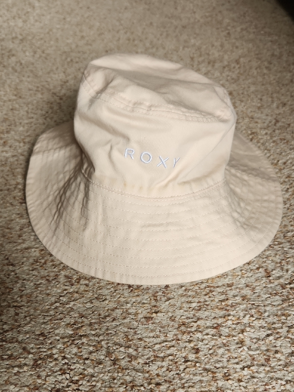 Roxy Reversible Hat